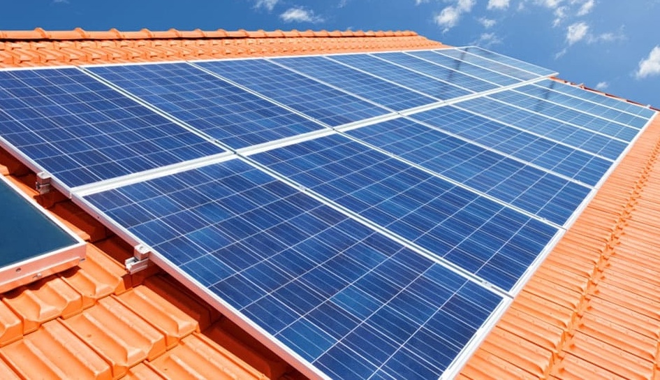 Portable/Small-Scale Solar Kits